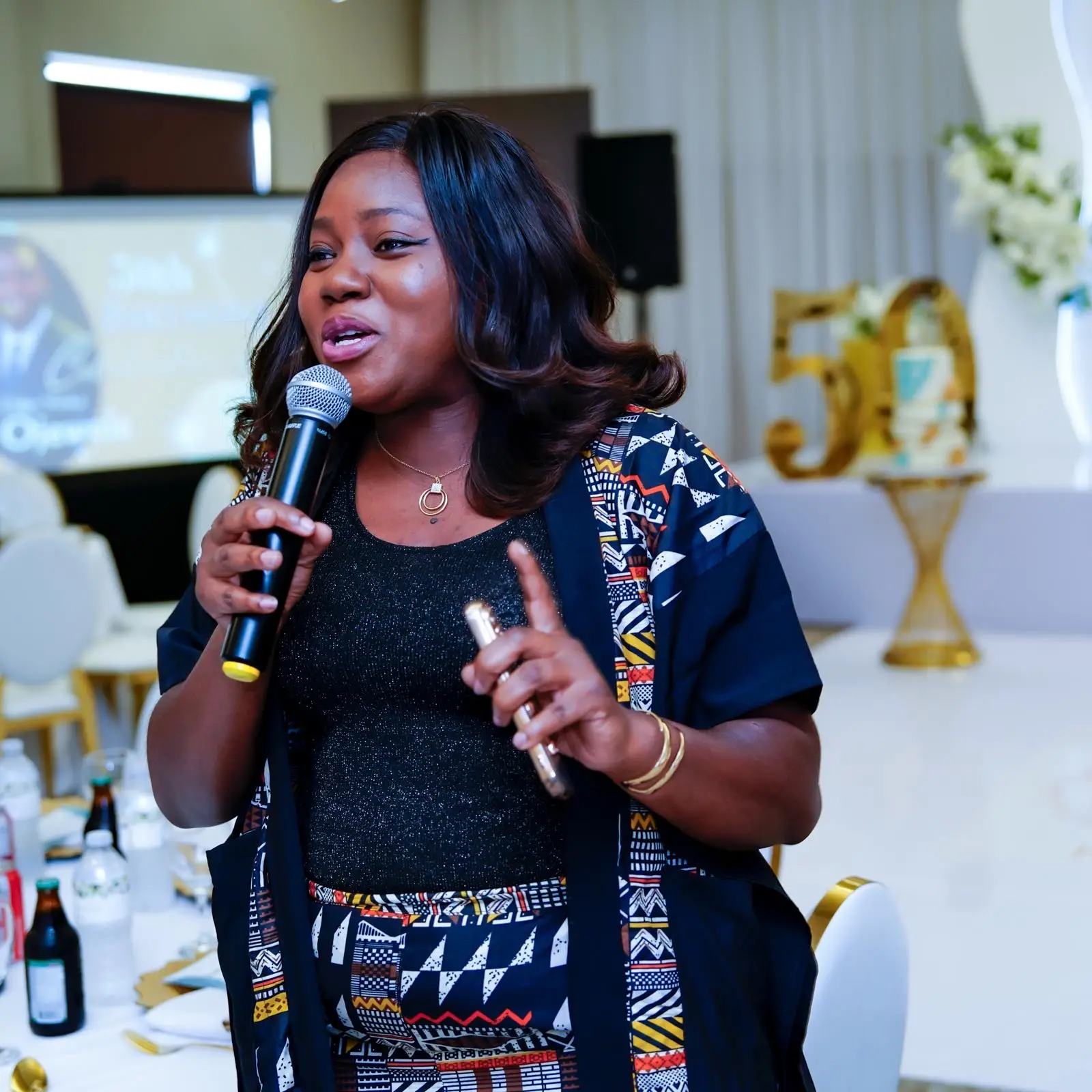 8de62c08-ea5b-4a3c-9c6b-866b5b953746